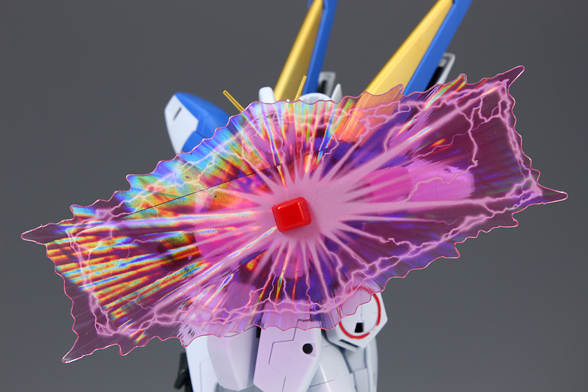 MG V2 어설트 버스터 건담 Ver.Ka 해외 리뷰 3 (스크롤 주의)_37.jpg