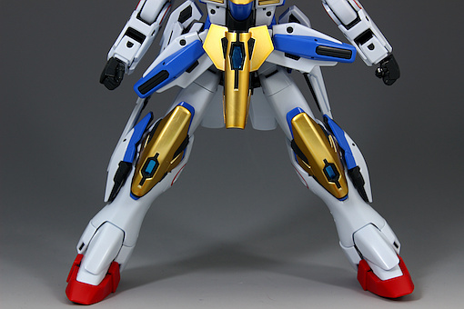 MG V2 어설트 버스터 건담 Ver.Ka 해외 리뷰 3 (스크롤 주의)_59.jpg