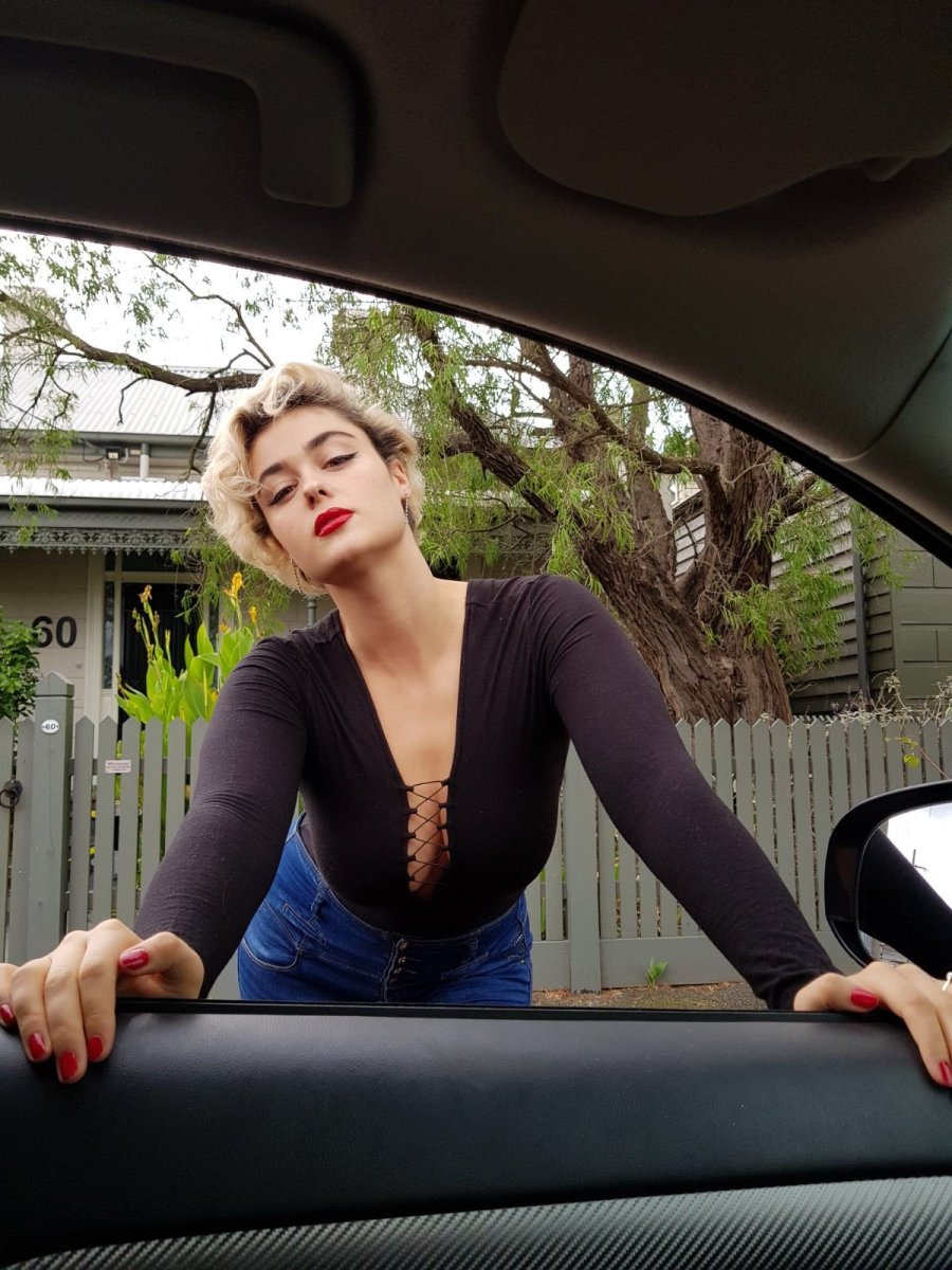 서양 육덕녀 사진보자_1.jpg