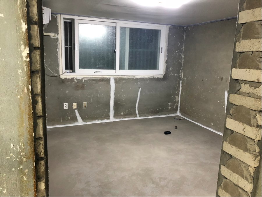 반지하를 레노베이션한 동생놈. (초스압)_43.jpg