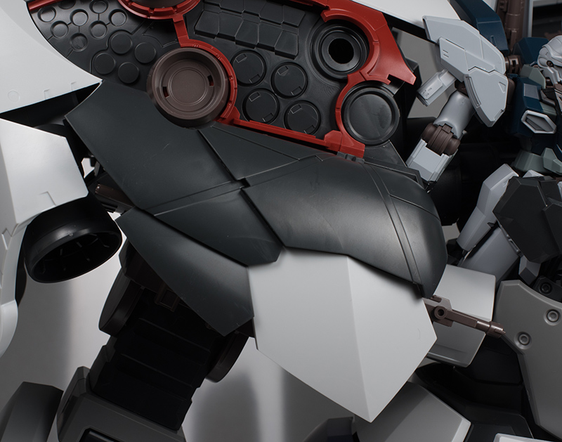 HGUC 1/144 II 네오 지옹 (내러티브 Ver) 해외 리뷰_39.jpg