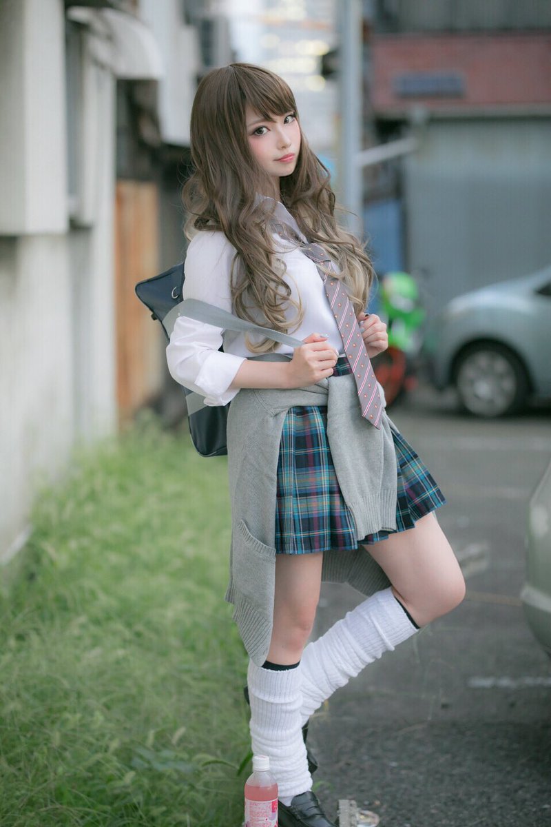일본의 E컵 코스녀.jpg_1.jpg