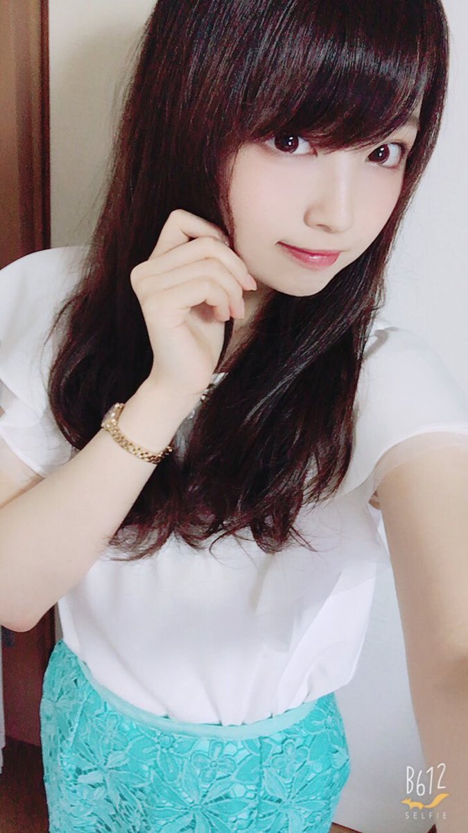 일본의 E컵 코스녀.jpg_28.jpg
