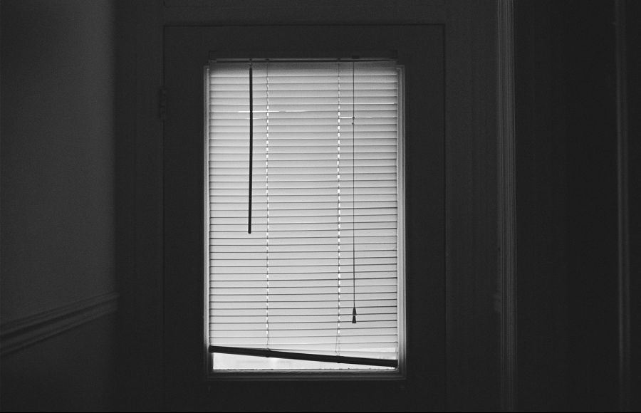 blinds-407025_1920.jpg