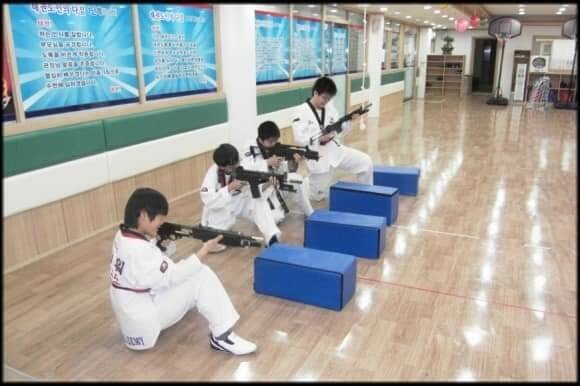 현실적인 태권도.PRI_3.jpg