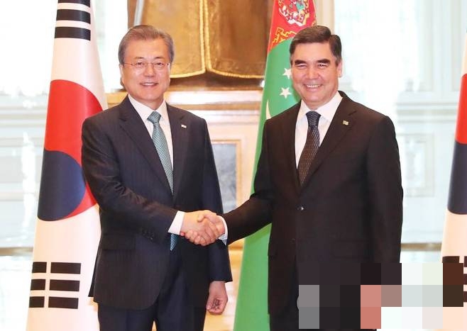 문재인 대통령,투르크메니스탄 대통령과 정상회담_4.jpeg