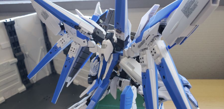 [HGBF029] 하이 뉴 건담 브레이브 (폰카주의)_5.jpg