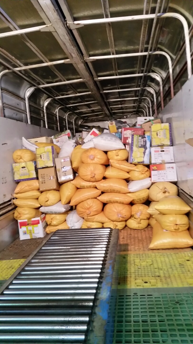 상하차 알바들이 무발기 사정하는 광경들 JPG_1.jpeg