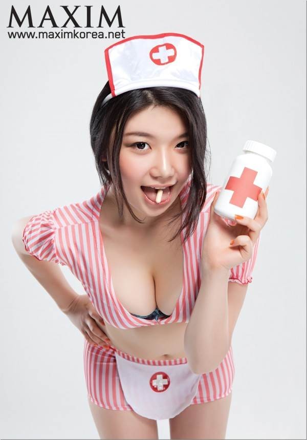 초대맥심 근황. 이렇게 일하고 있네_1.jpg