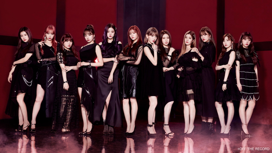 IZONE_Buenos_Aires_group_concept_photo.jpg