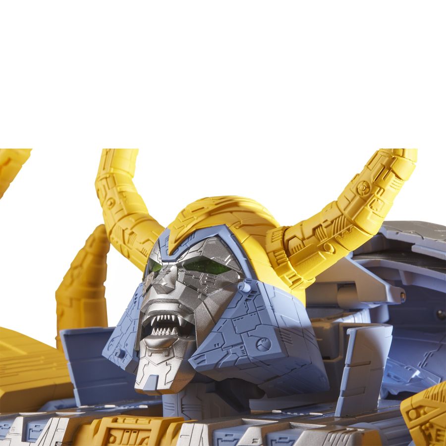 E6830_Transformers_War_For_Cybertron_Unicron_02_2000x.jpg