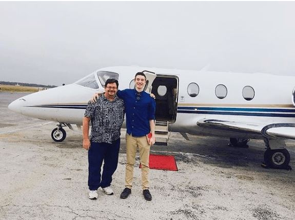 20살에 갑부가 된 사나이.jpg_2.jpg