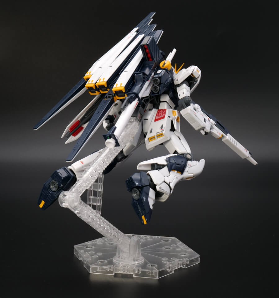 RG-NU-GUNDAM-46.jpg