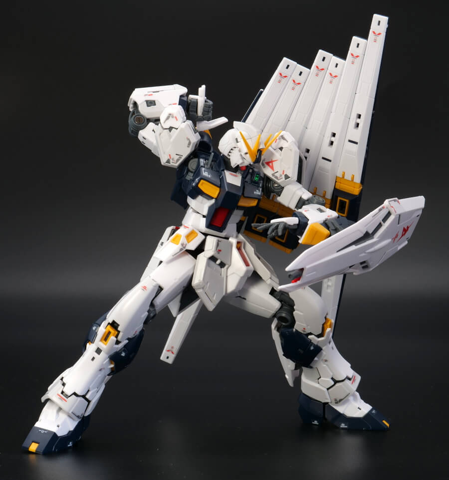 RG-NU-GUNDAM-64.jpg