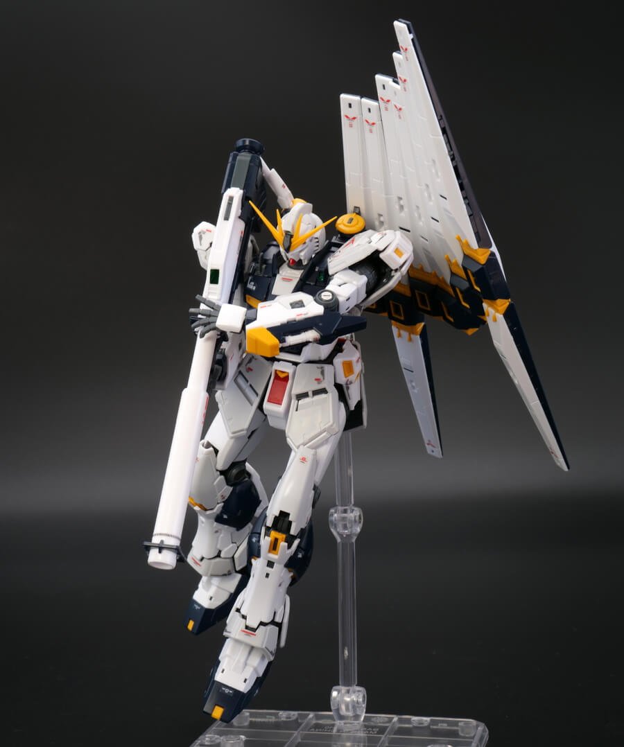 RG-NU-GUNDAM-73.jpg