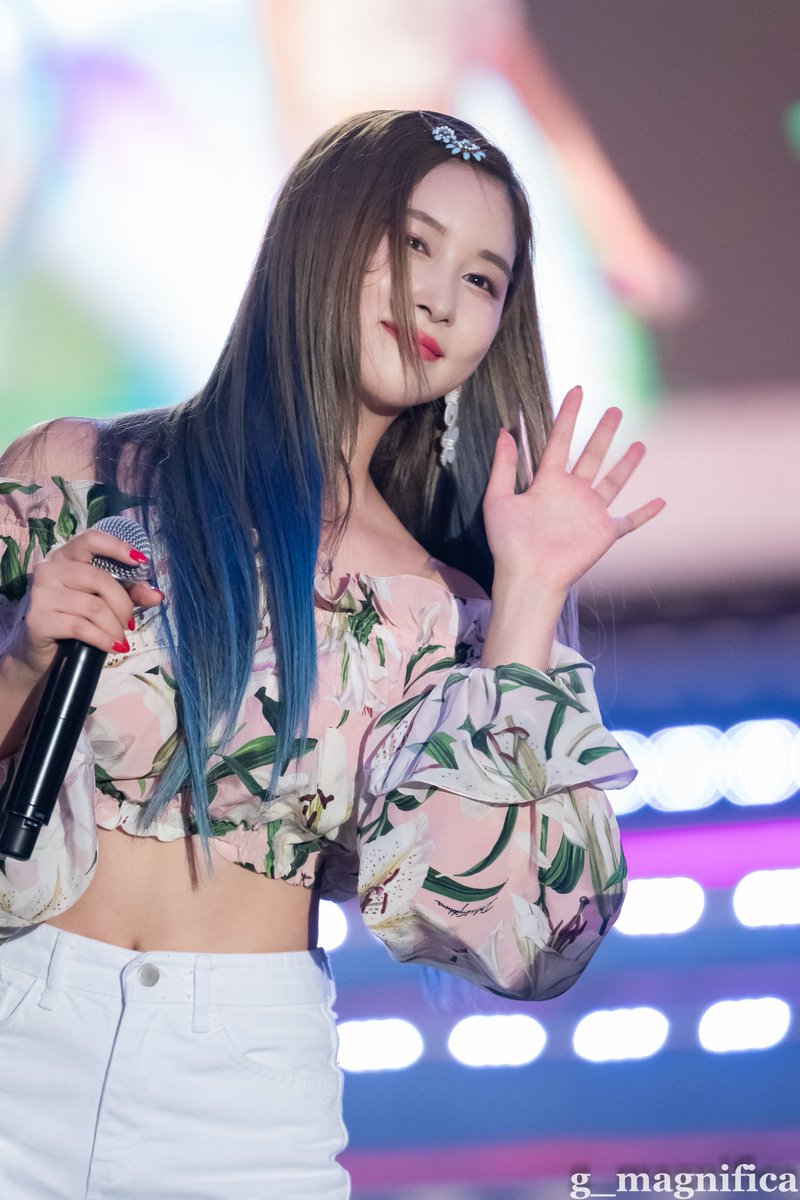 우주소녀 20190810 목포행사 사진 + 직캠_8.jpg