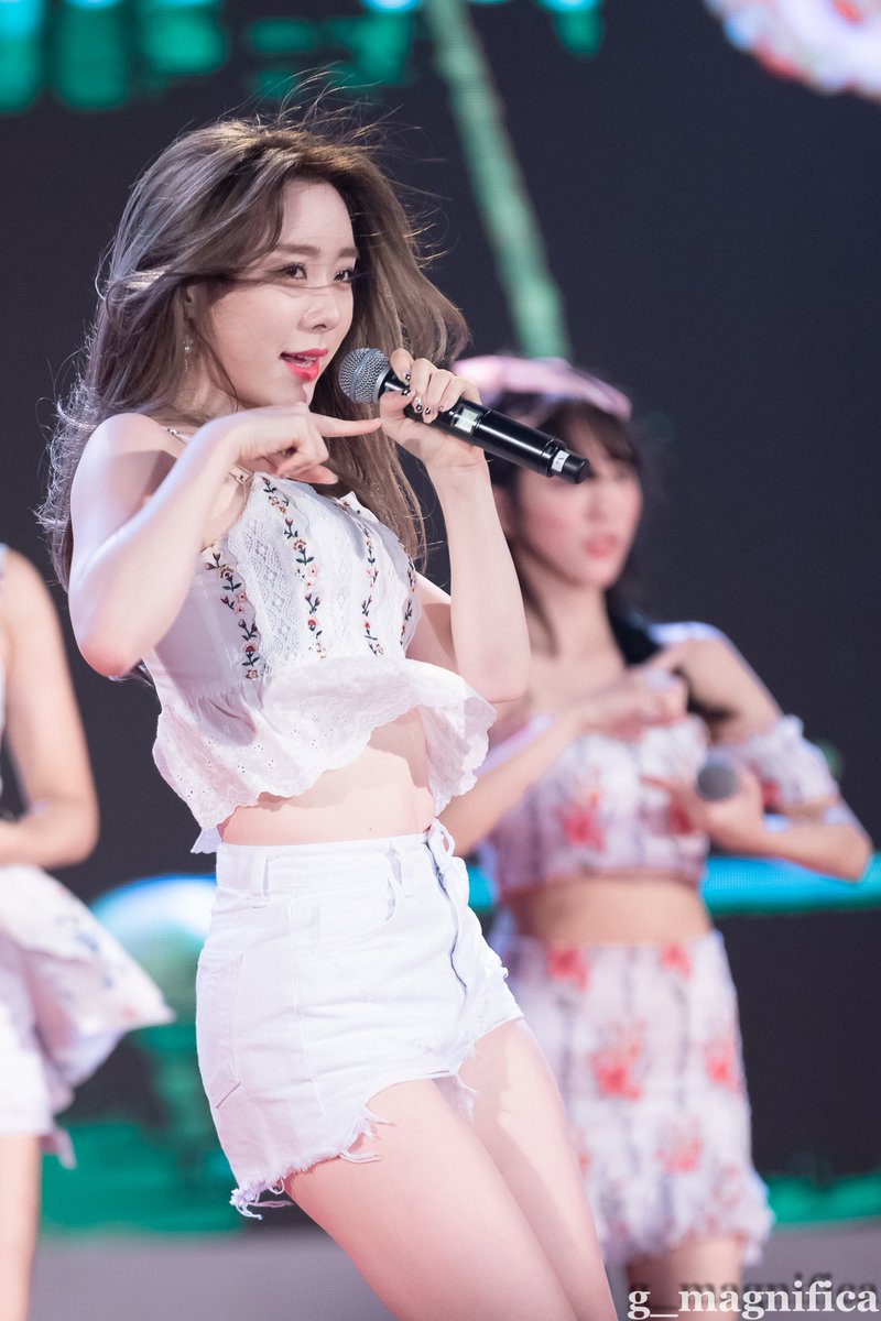 우주소녀 20190810 목포행사 사진 + 직캠_24.jpg