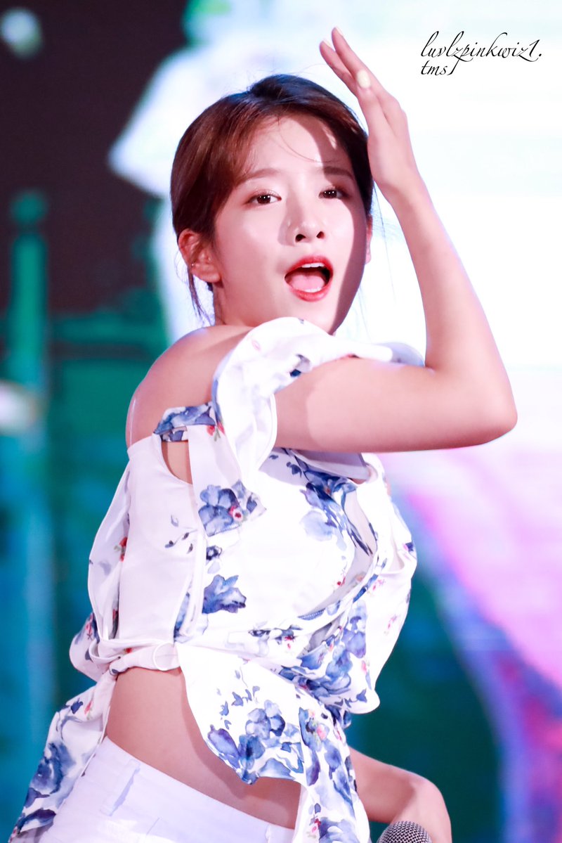 우주소녀 20190810 목포행사 사진 + 직캠_30.jpg