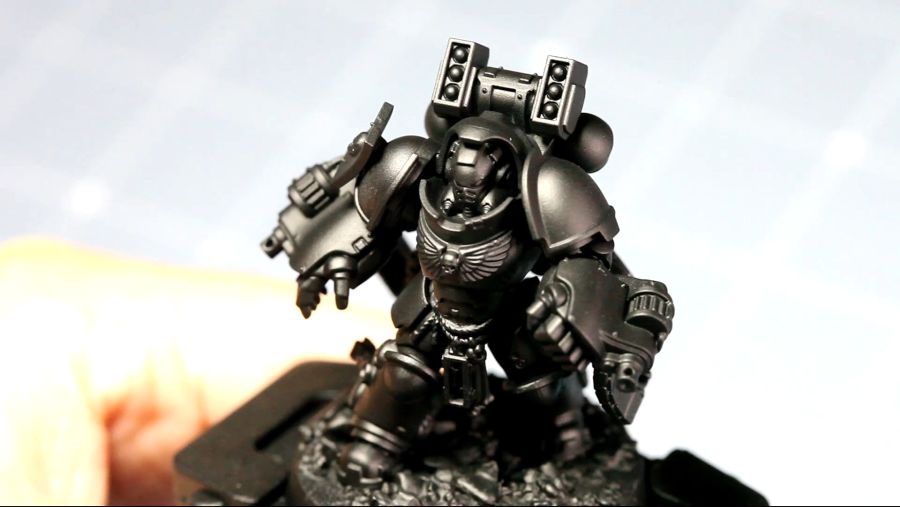 space marine_primaris aggressors_painting_part_1.mp4_20190911_213727.154.jpg