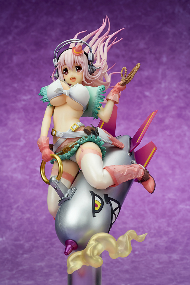 super_sonico_love_bomber_photo_09.jpg