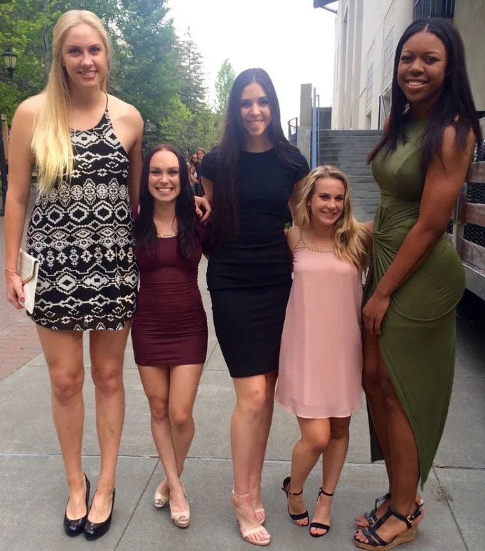 Size-difference-between-basketball-players-and-their-cheerleaders.jpg