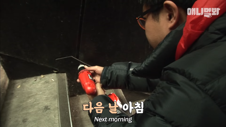 Screenshot_2020-01-24 벽 속에서 2년 만에 꺼낸 고양이 (치고는 통통한데 )ㅣ Cat Living Inside An Enclosed Wall With No Exit For 2 Years (8).png