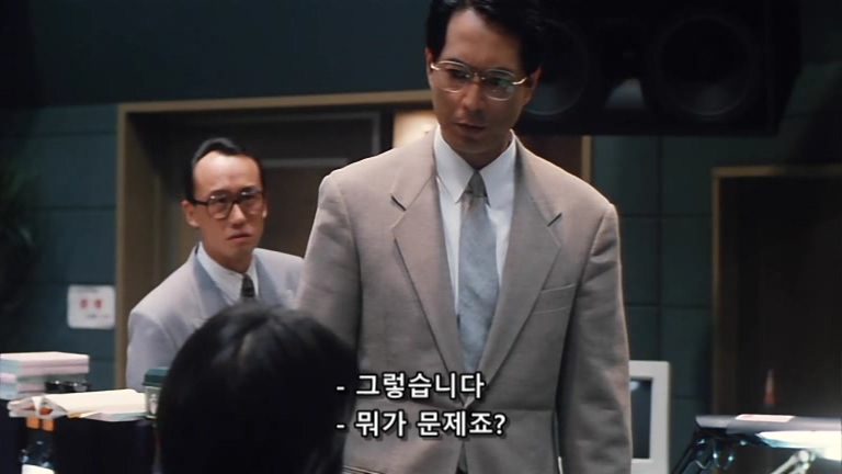 웰컴 미스터 맥도날드.Welcome.Back.Mr.McDonald.1997.XviD.AC3.CD1-WAF.mkv_20200128_010017.323.jpg