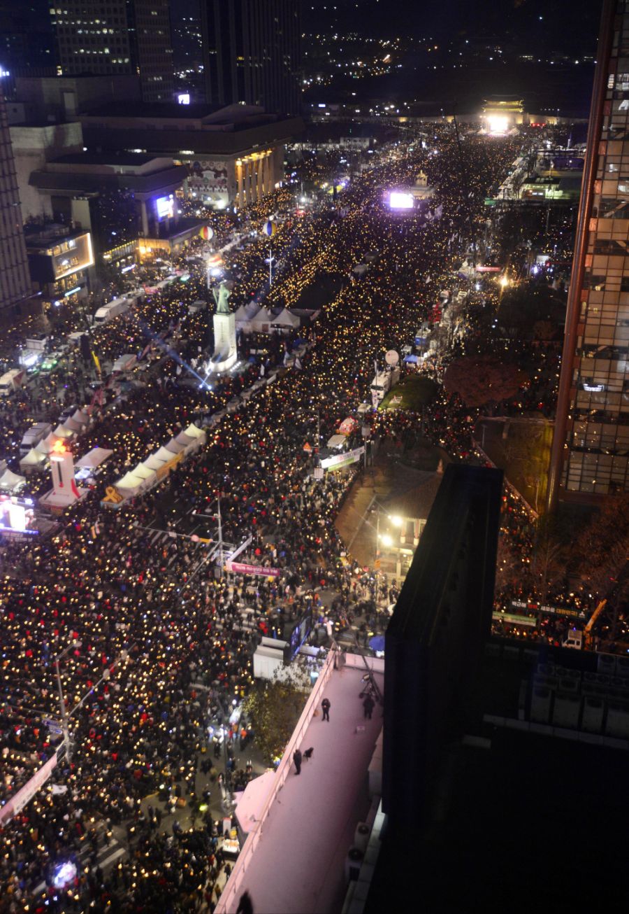 그 겨울, 뜨거웠던 광장_7.jpg