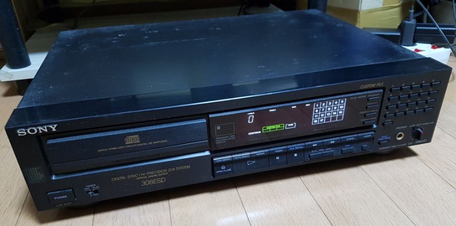 Sony 308ESD CDP.jpg