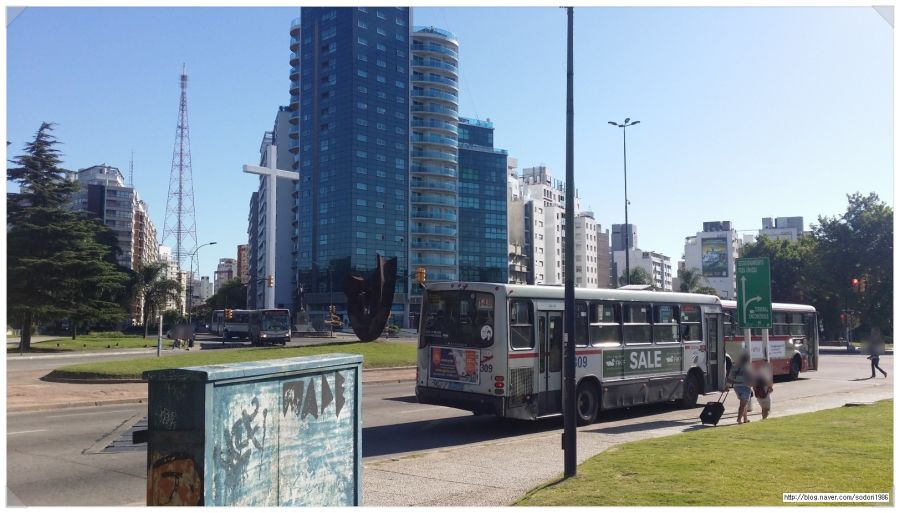 6대륙에서 탑승했던 철도, 버스, 비행기 사진입니다.(18장/한국 제외)_17.jpg