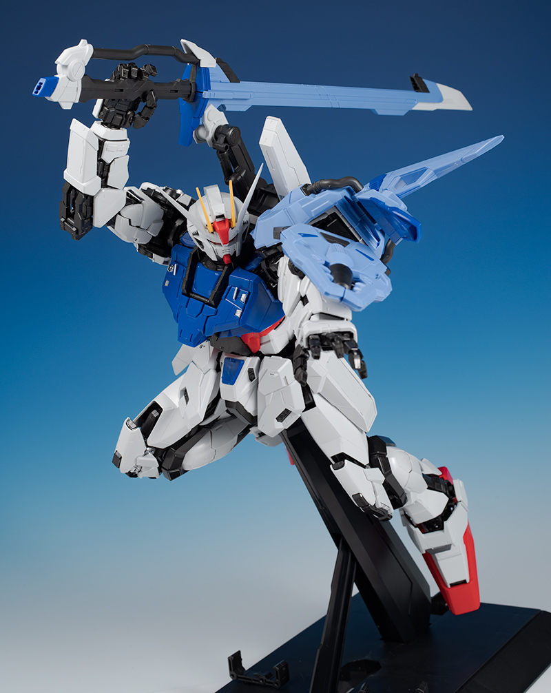 PG 퍼펙트 스트라이크 건담 해외 리뷰 2-2_10.jpg