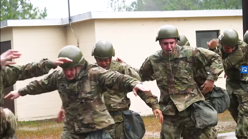 Screenshot_2020-04-23 (36) What Army Recruits Go Through At Boot Camp - YouTube(1).png