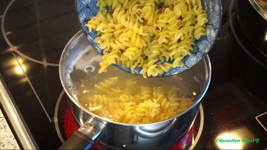 (브금) [미국음식] 2차대전 미군의 독특한 고등어요리_31.jpg