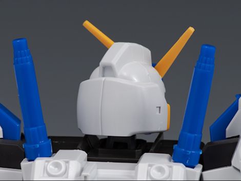 HGUC 1/144 건담 4호기 해외 리뷰_14.jpg