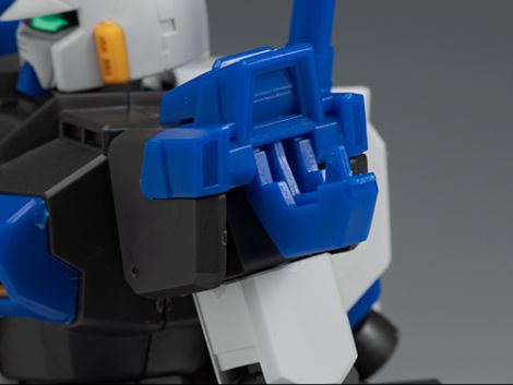 HGUC 1/144 건담 4호기 해외 리뷰_25.jpg