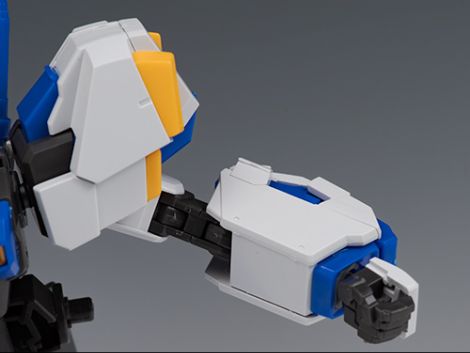 HGUC 1/144 건담 4호기 해외 리뷰_28.jpg