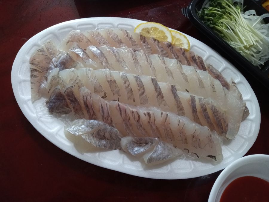 우럭회 장 본것들