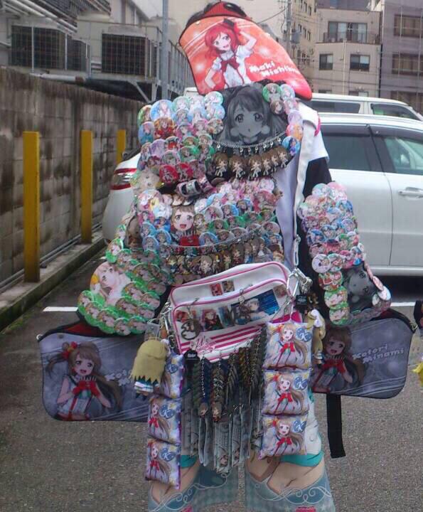 어디서 많이 본 북한군 복장_2.jpg