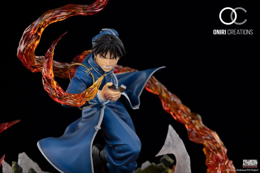 Roy-Mustang-Statue-Oniri-Creations10.jpg