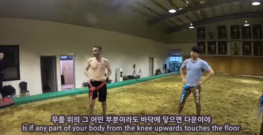 씨름) 대머리는 강하다_1.jpg