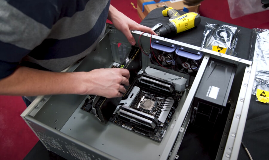 전설의 유부남 에디션 컴퓨터 제작 과정을 살펴보자_5.png