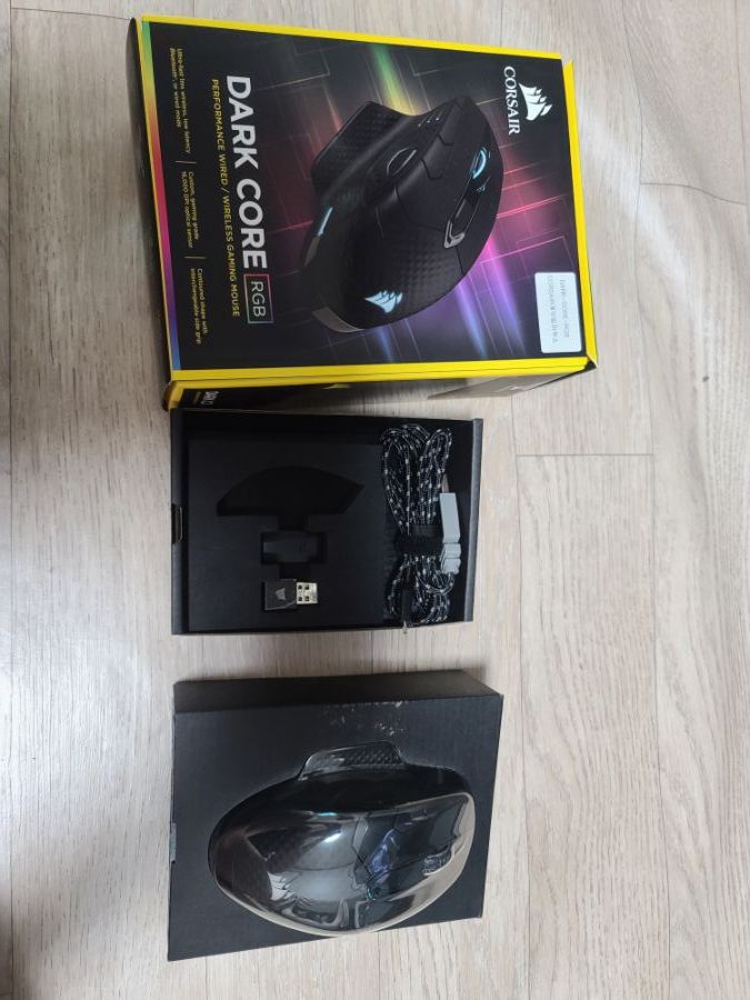 커세어 다크코어RGB 게이밍마우스 팔아요_1.jpg