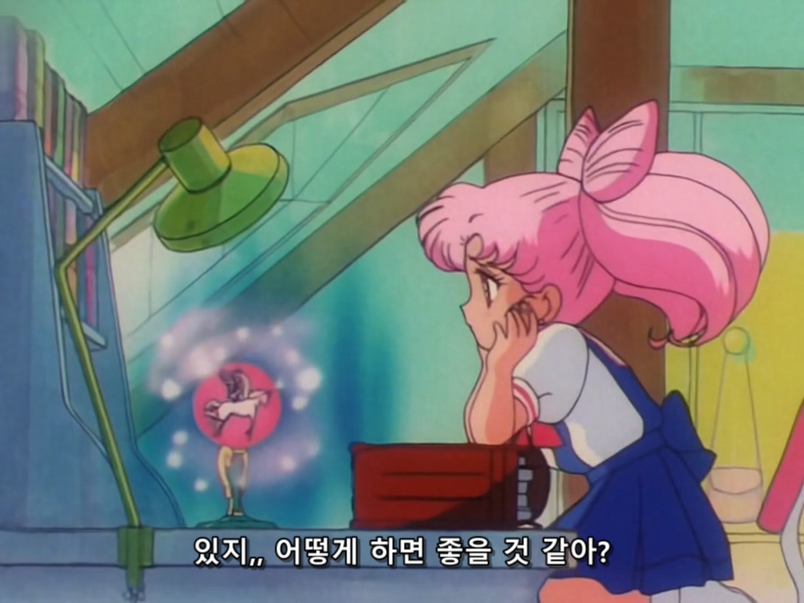 [미소녀 전사 세일러 문] 어린 여자아이를 말의 눈으로 바라보는 자_20.jpg