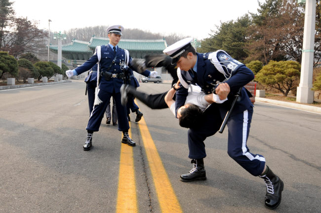 공군군사경찰.jpg