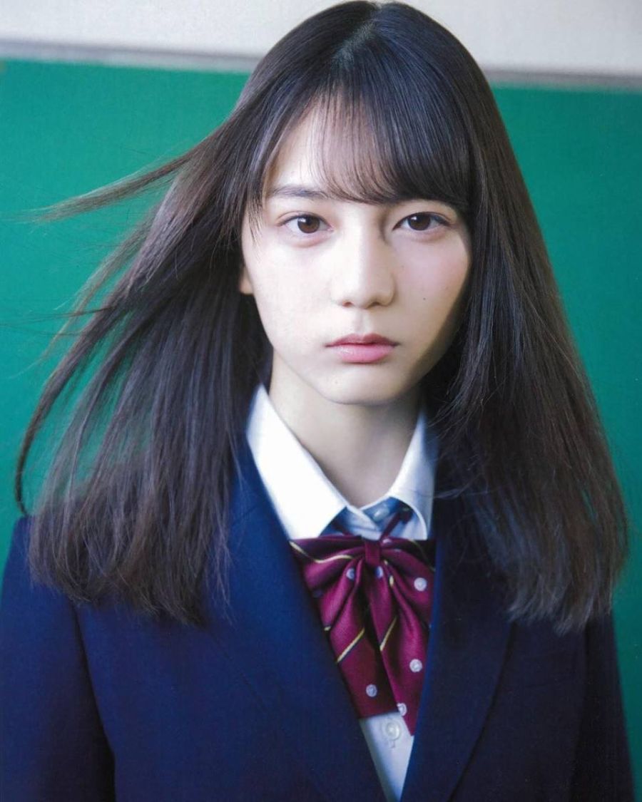 이 일본 미소녀는 이름이 뭔가요 ?_1.jpg