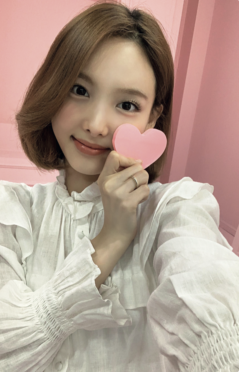 그냥 예뻐서 ㅎㅎ_1.png