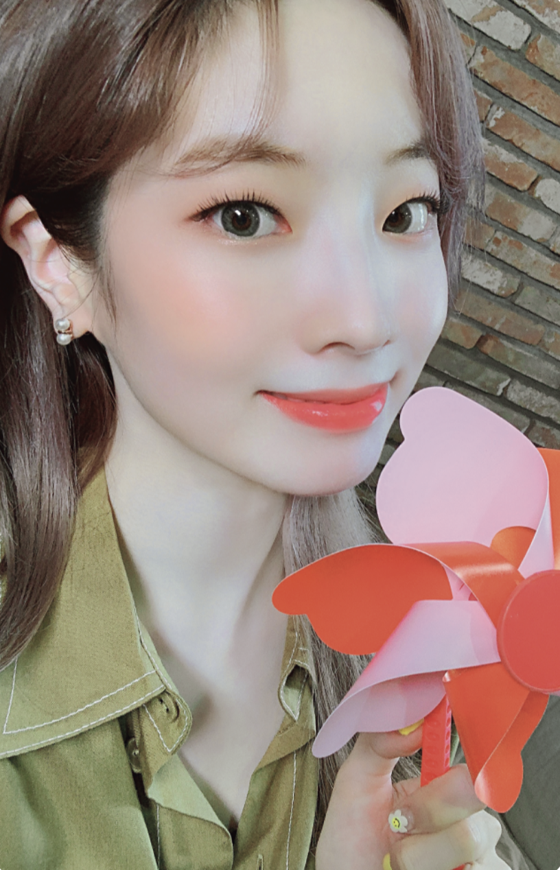 그냥 예뻐서 ㅎㅎ_7.png