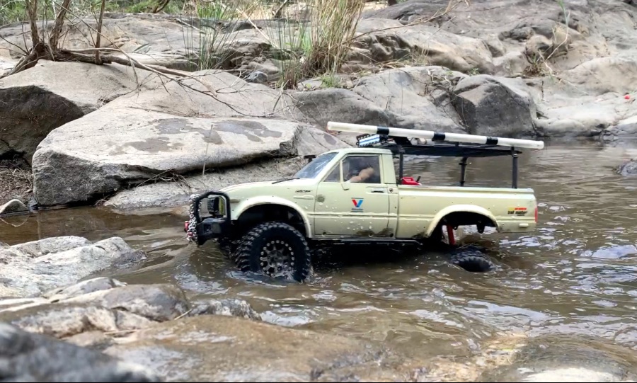 RC4WD Trail Finder2 Hilux 작은계곡에 다녀왔습니다_4.jpg