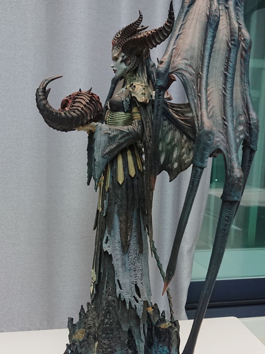 lilith diablo 4 statue