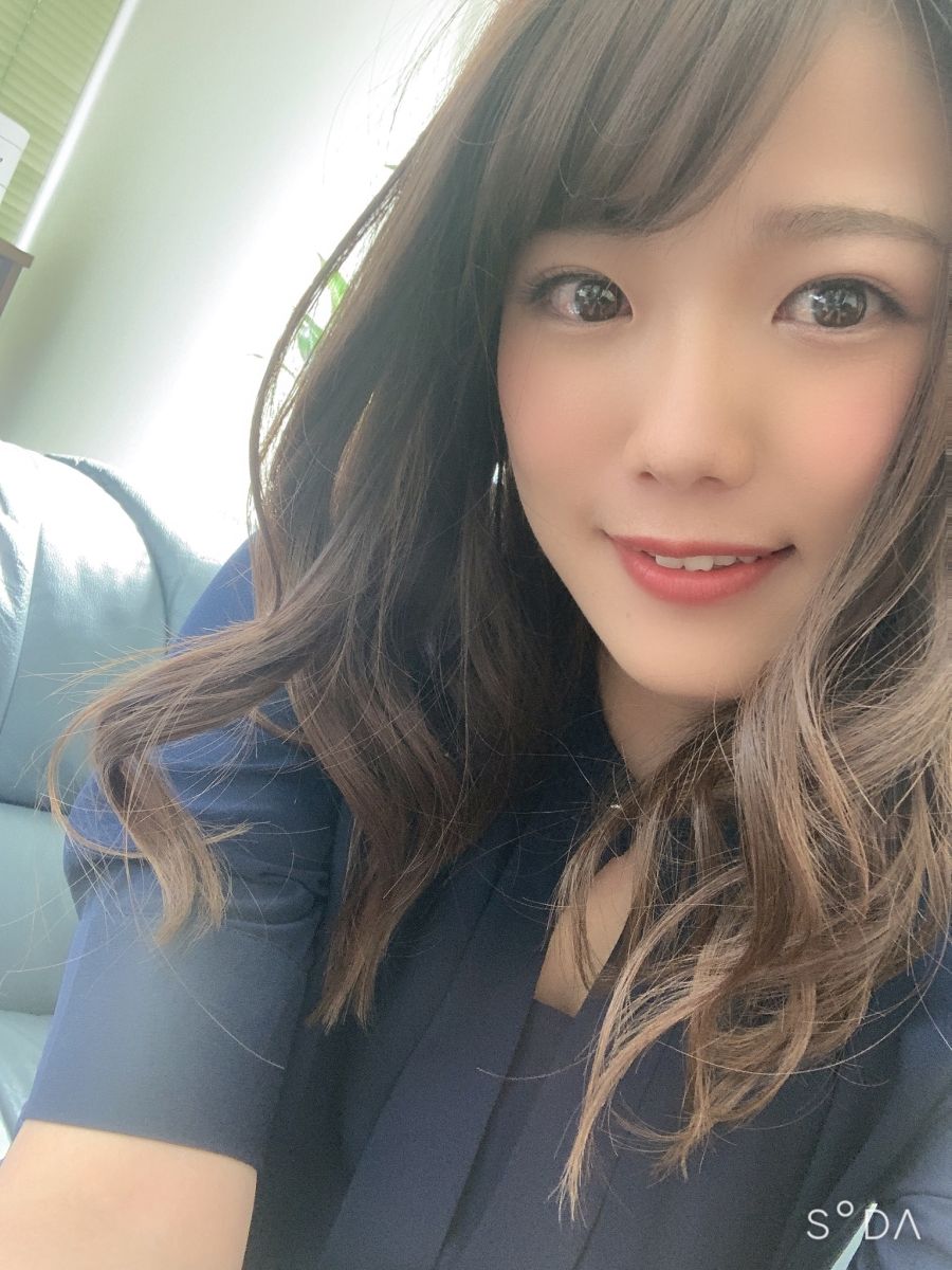 안경이 잘 어울리는 여배우_2.jpg